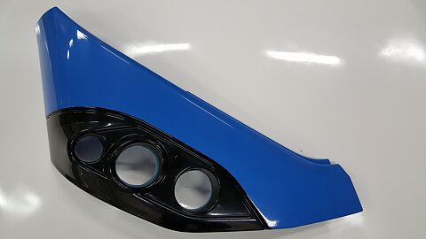 Volvo 8900, Lyktpanel fram höger