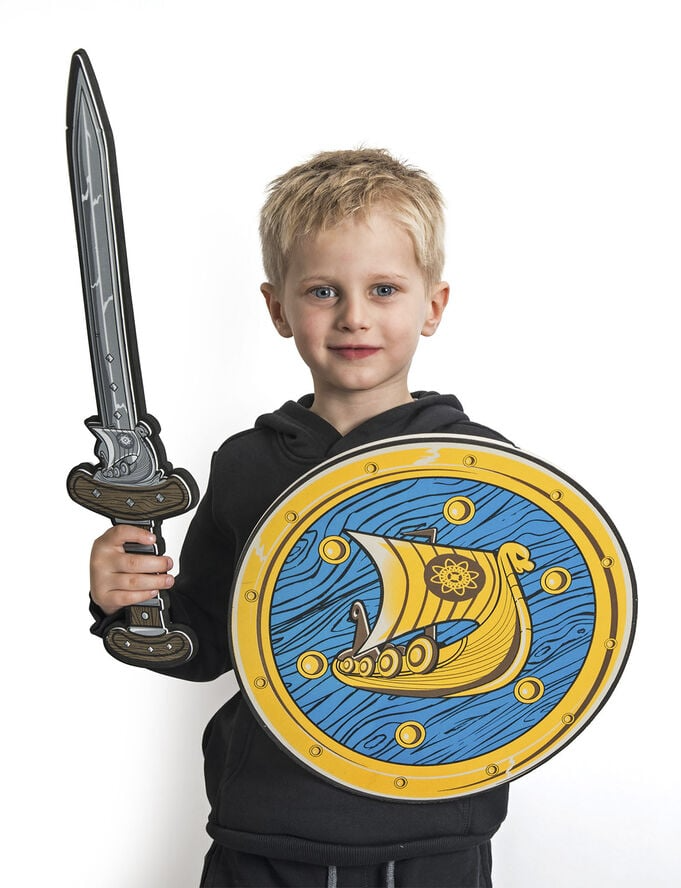 Vikingasvärd & sköld - 2