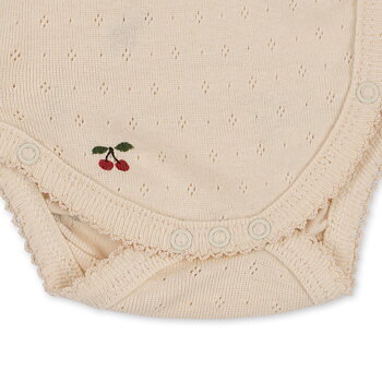 Minnie Newborn Body Cherry Storlek 68 - Konges Sløjd