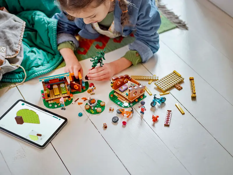 LEGO Friends 42624 Äventyrsläger Mysiga stugor - 4