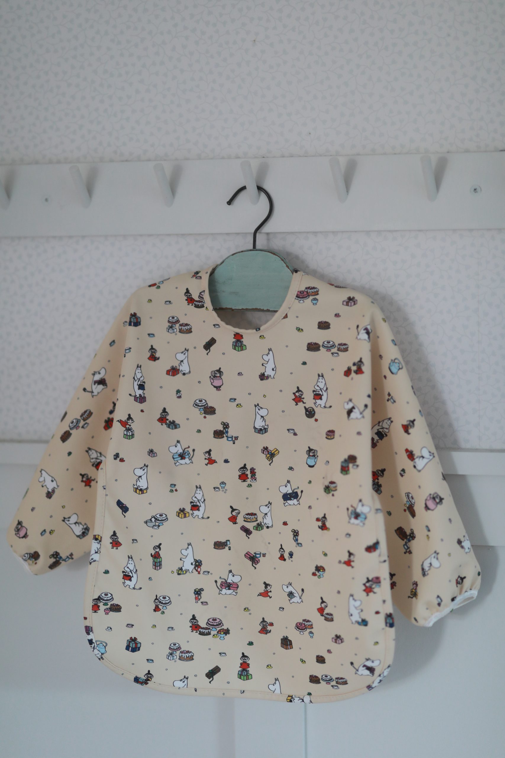 Mumin Picknick, Haklapp med Ärm, Beige - Rätt Start - 2
