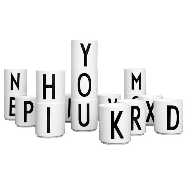 Bokstavsmugg i Melamin, P - Design Letters - 2