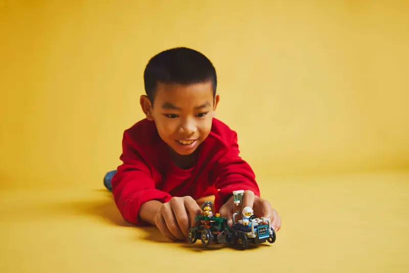 Lego City 60459 Flygplan mot sjukhussäng – racingpaket - 2
