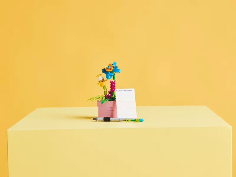 LEGO Creator 31169 Skrivmaskin med blommor - 4