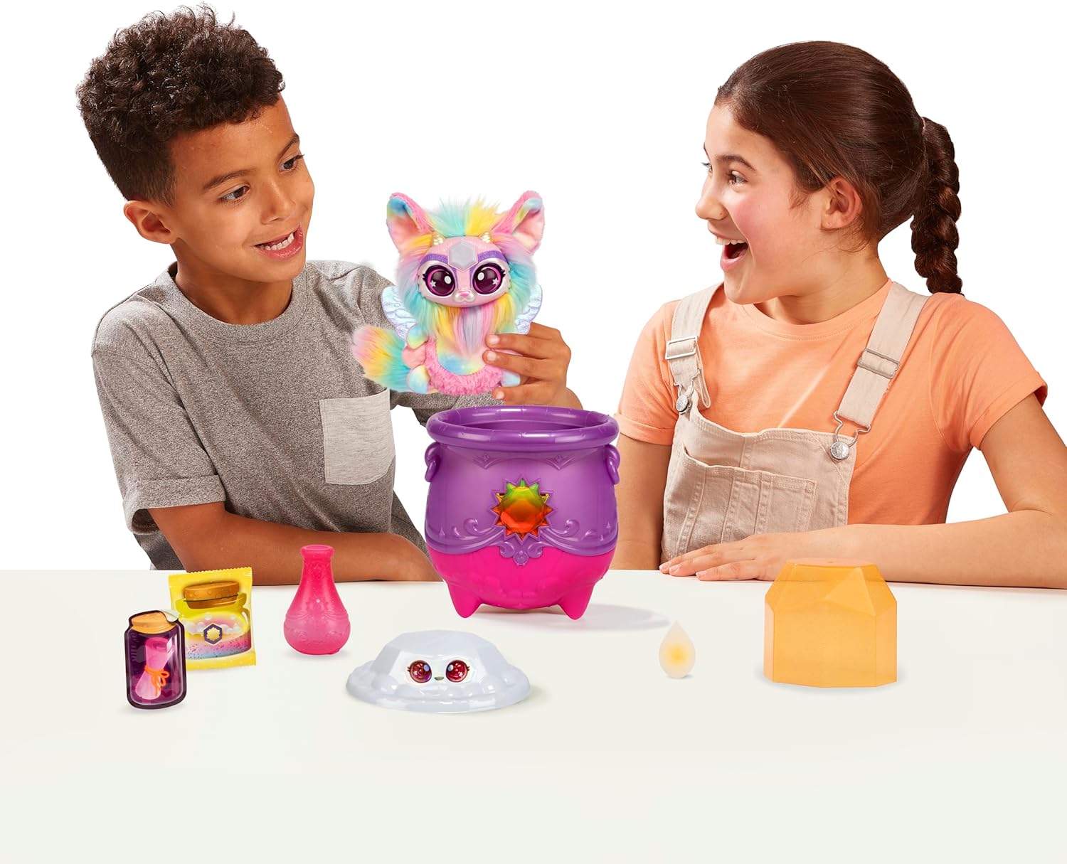 Magic Mixies Magical Gem Surprise Cauldron, 1 st - 2