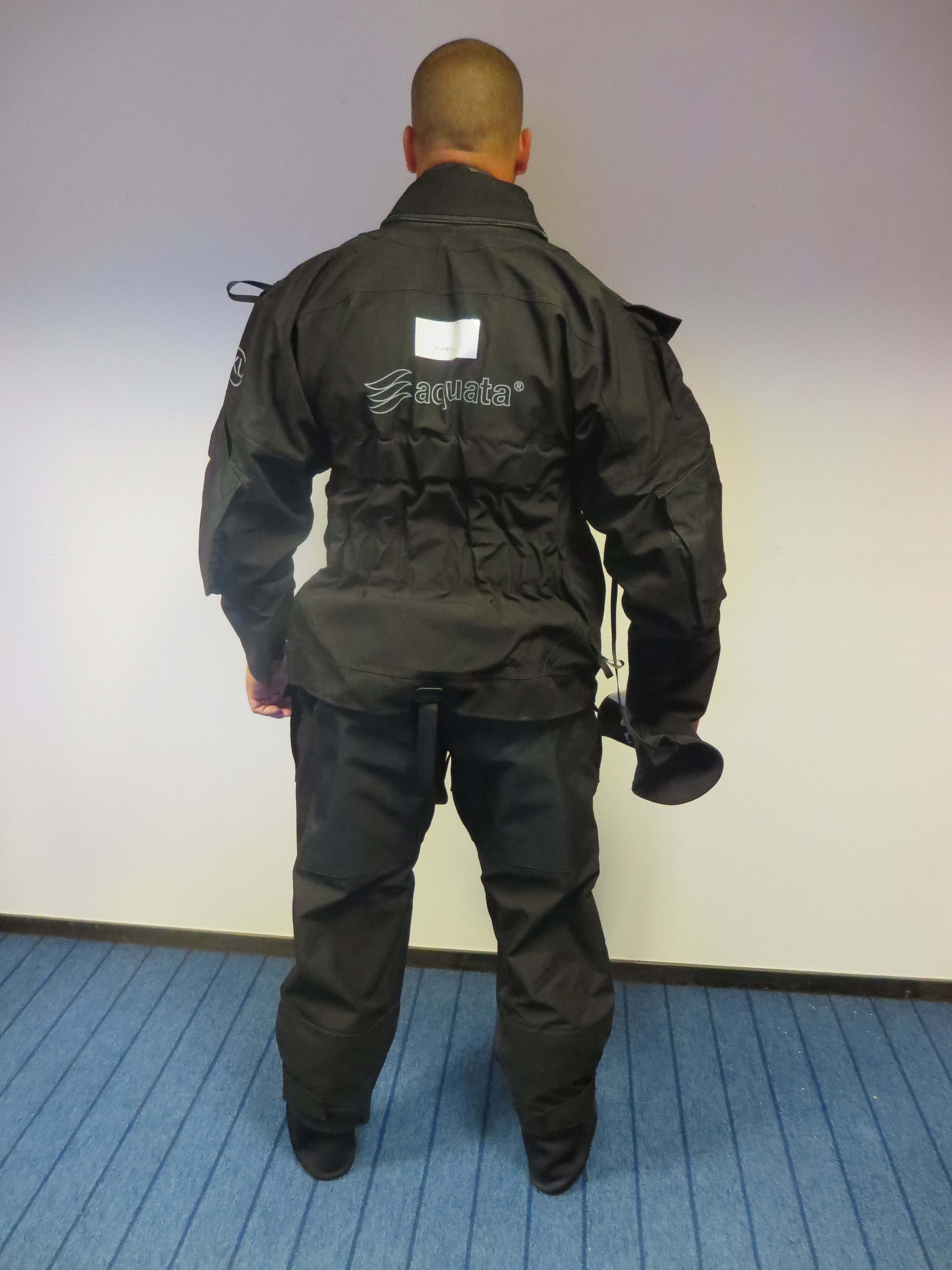 Aquata GT10 Ribsuite Svart - 3