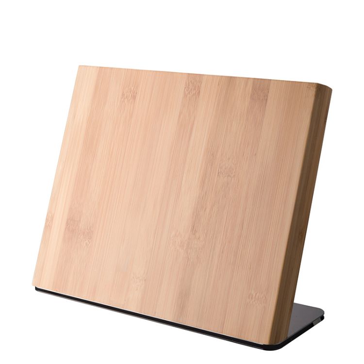Knivställ Hugo från Dorre