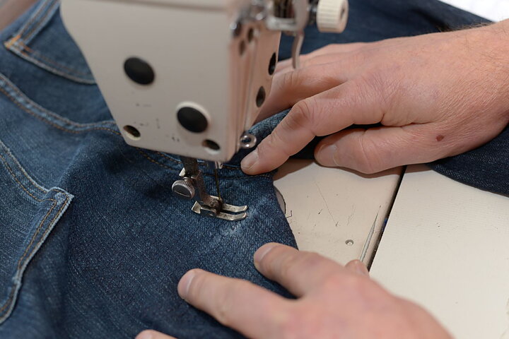 product-image Jeansreparation allmän